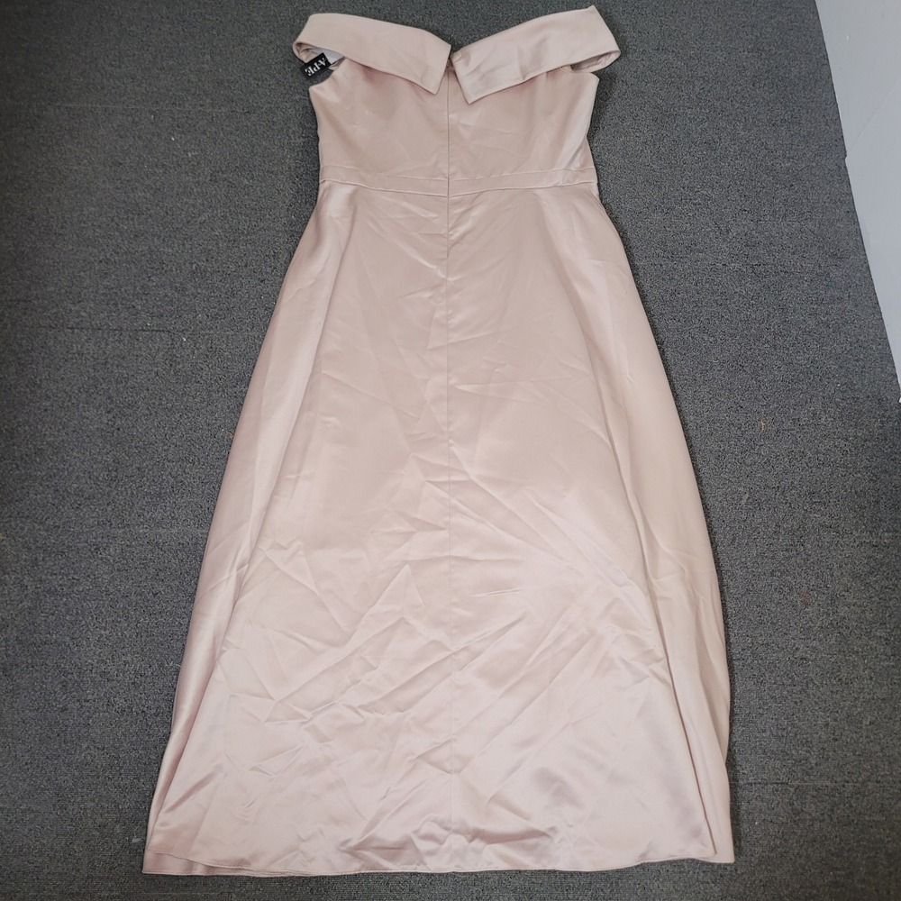 XSCAPE Size 16W Gown Womens Off-the-Shoulder Satin A-Line Formal Dress 2026XW